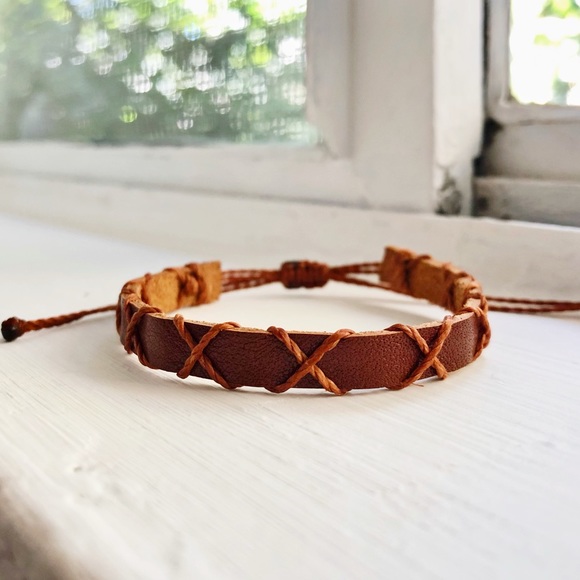 Boho X Style Leather • Old Copper Thread Bracelet - Picture 2 of 3